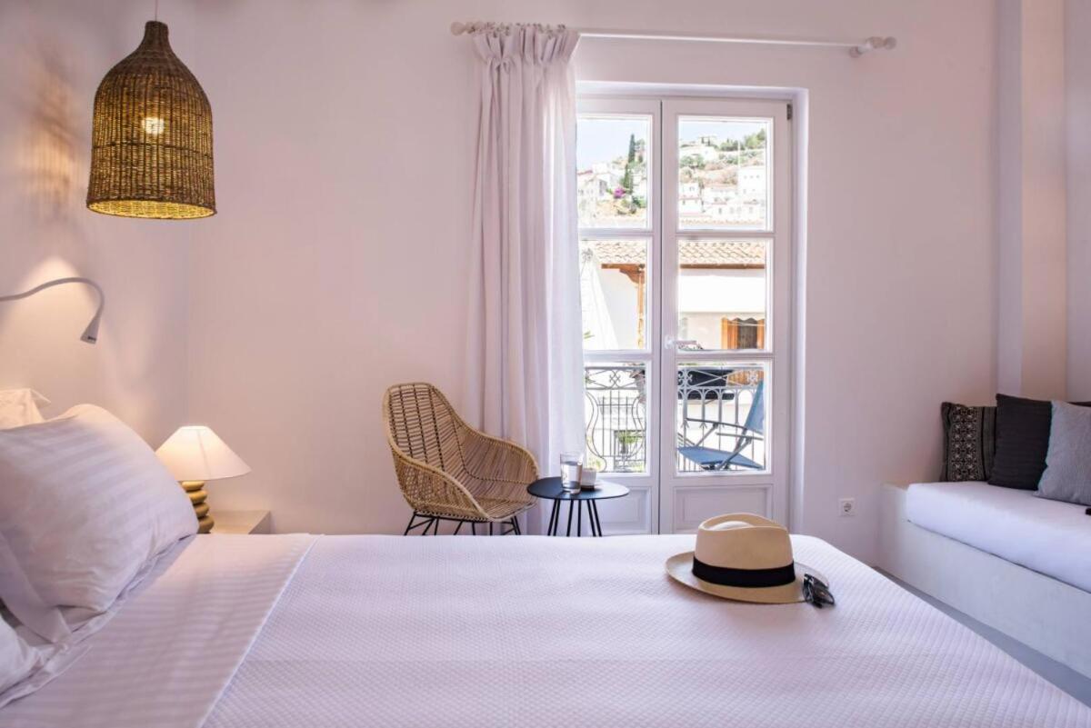 Nesea Boutique Apartments Hydra  Exteriör bild