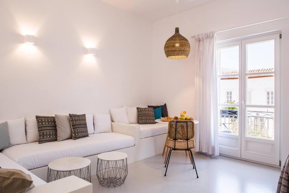 Nesea Boutique Apartments Hydra  Exteriör bild